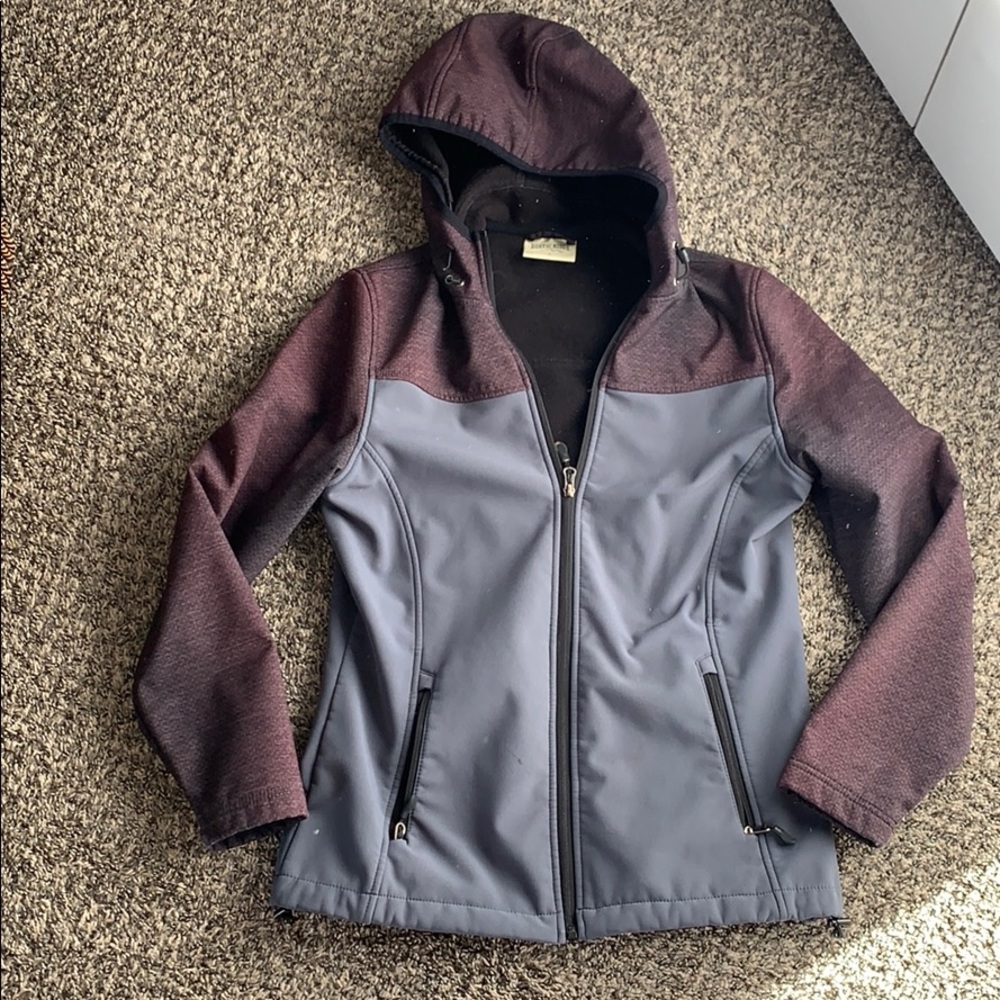 Rustic Ridge jacket size small